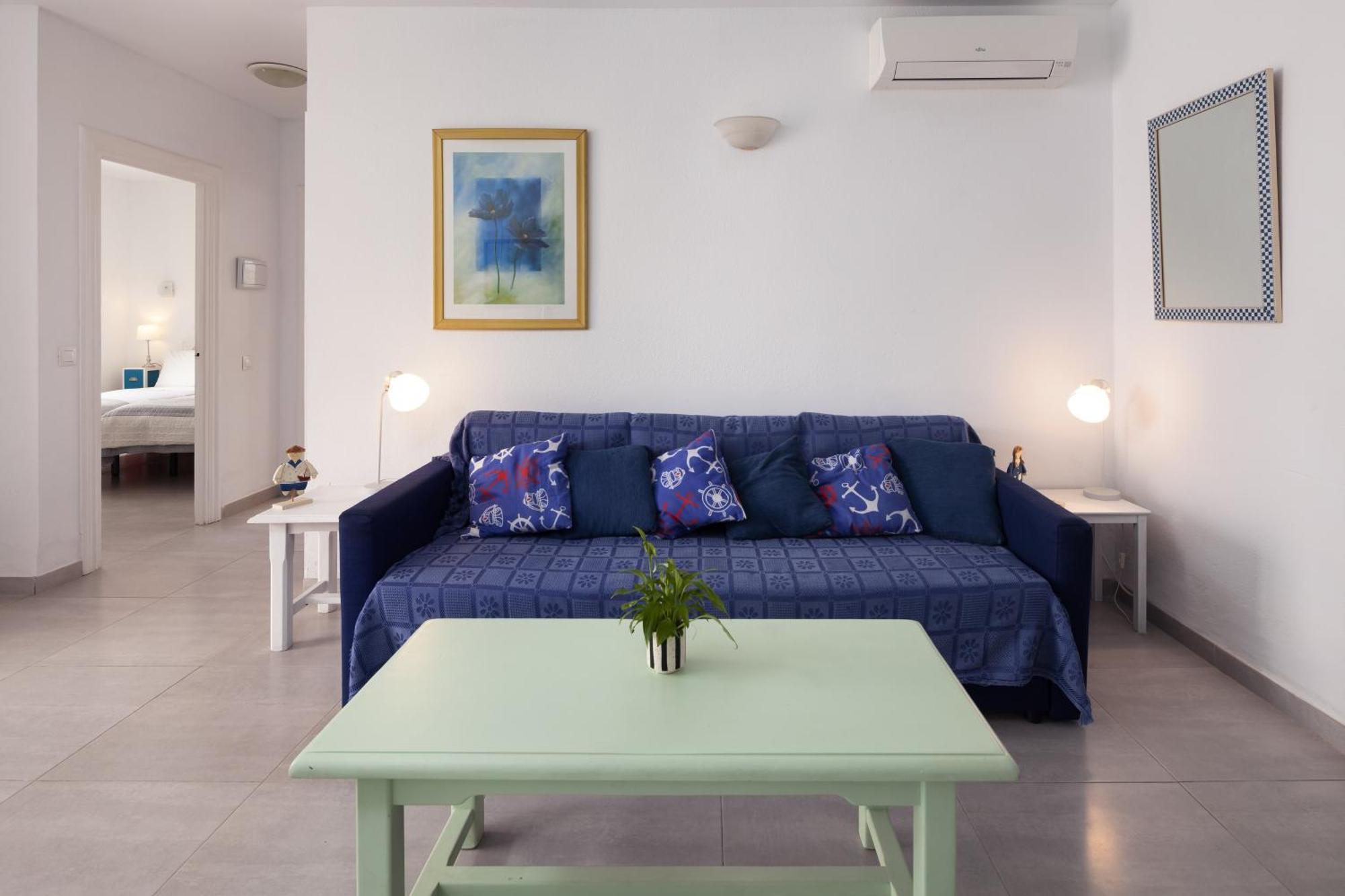 Bright Spacious 1 Bed Apartment نيرخا المظهر الخارجي الصورة